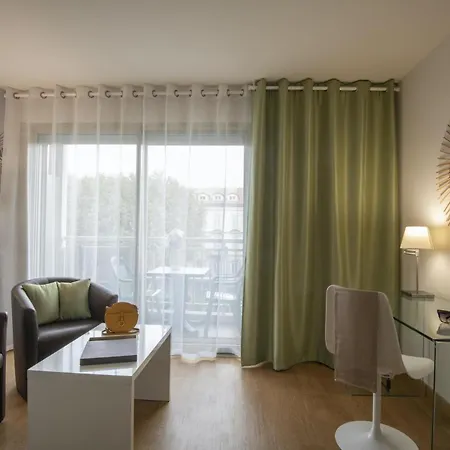 Chambord Szálloda 3*