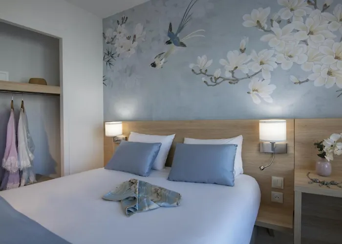 尚博尔酒店 芒通