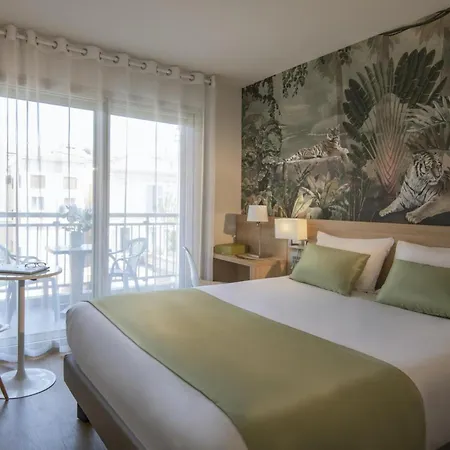 Chambord فندق مينتون