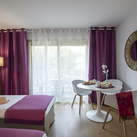 Chambord Hotel Menton