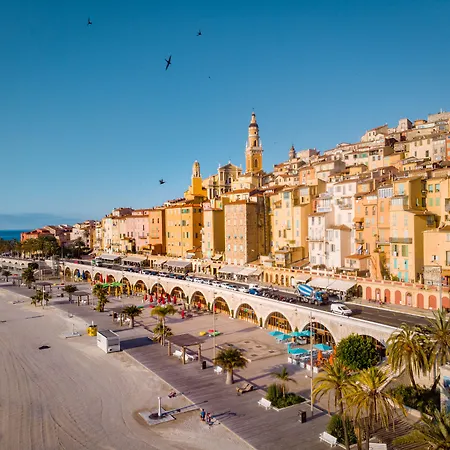 Chambord Szálloda 3*