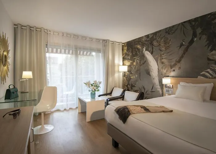 Hotel Chambord Menton