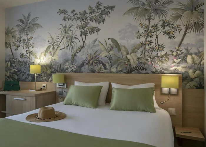 Chambord Hotel Menton